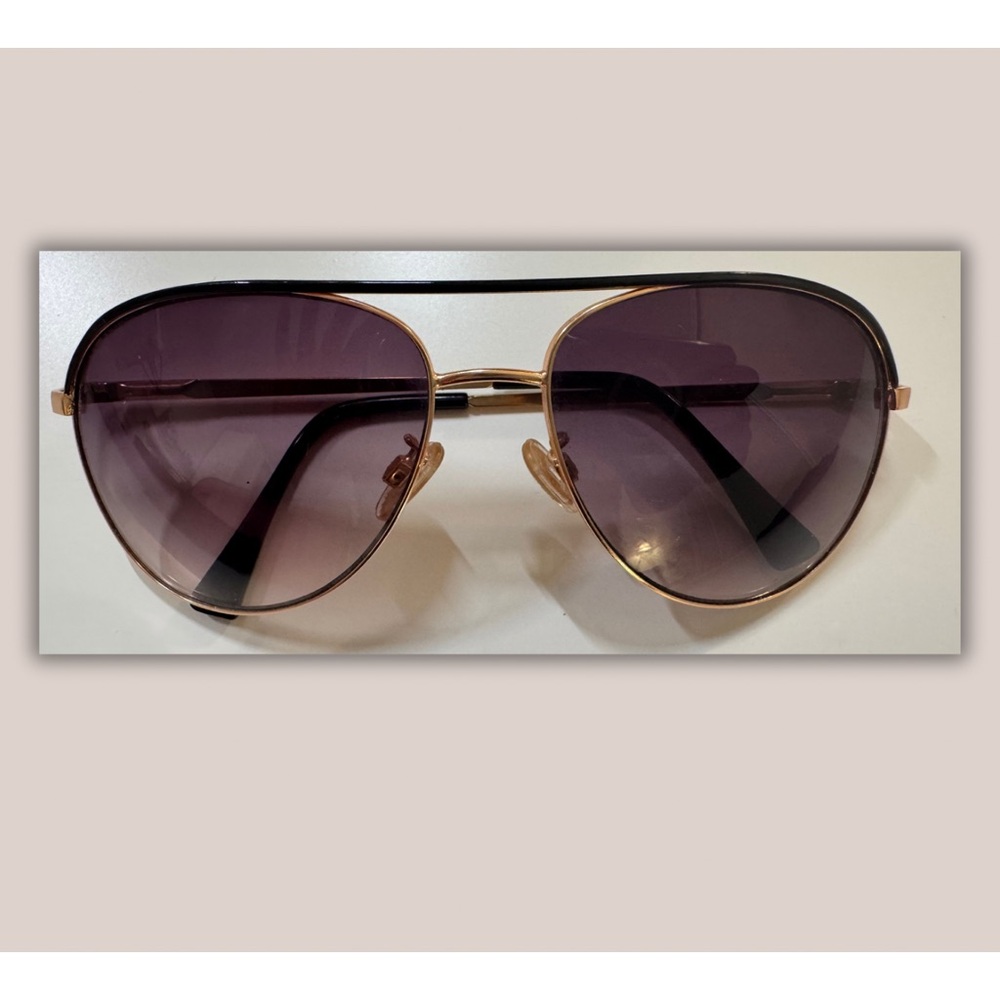 VINCE CAMUTO SUNGLASSES